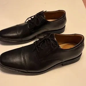 Clarks | Shoes | New Clarks Black Lace Up Dress Shoes M  display picture 1